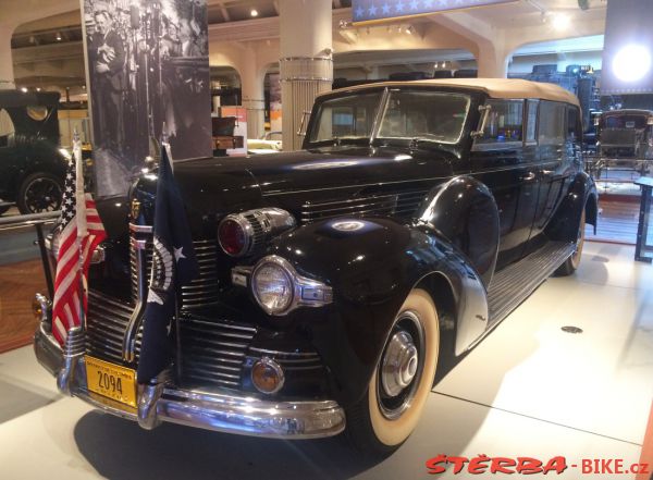 36/D - Ford Museum - President cars