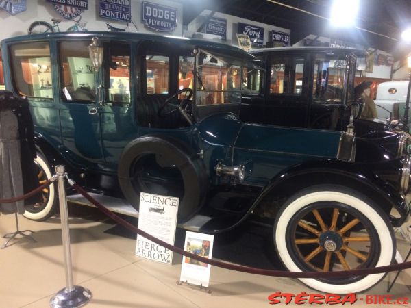 226/B – Pierce-Arrow Museum (cars), USA
