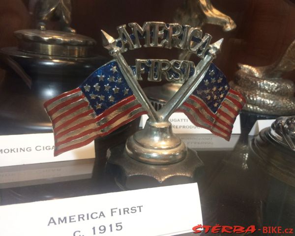 226/B – Pierce-Arrow Museum (cars), USA