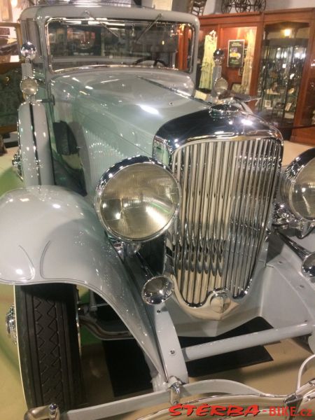 226/B – Pierce-Arrow Museum (cars), USA