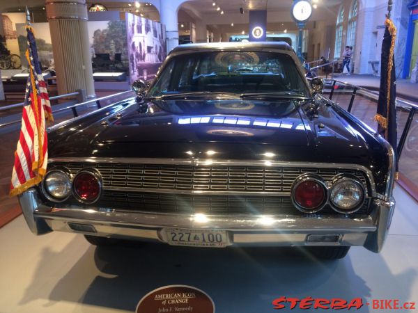 36/D - Ford Museum - President cars