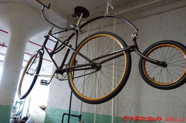 Pryor Dodge Bicycle Collection, New York
