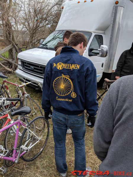 Bicycle Swap Meet - přátelé