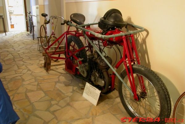 12. Deutsche Fahrradmuseum, Bad Brückenau - Německo