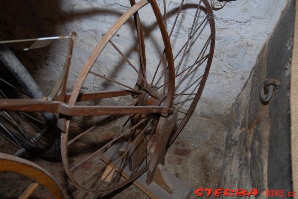 03. Cycle museum Roger Wery, Famelette castel (Huccorgne) – Belgie