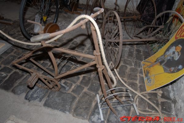 03. Cycle museum Roger Wery, Famelette castel (Huccorgne) – Belgium