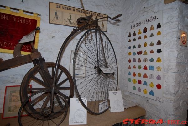 03. Cycle museum Roger Wery, Famelette castel (Huccorgne) – Belgium