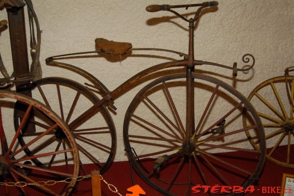 11. The Cycle Museum,  Favrieux – Francie