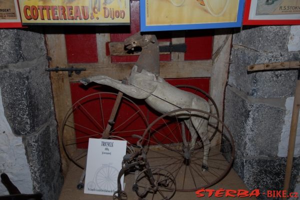 03. Cycle museum Roger Wery, Famelette castel (Huccorgne) – Belgie