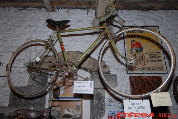 03. Cycle museum Roger Wery, Famelette castel (Huccorgne) – Belgie