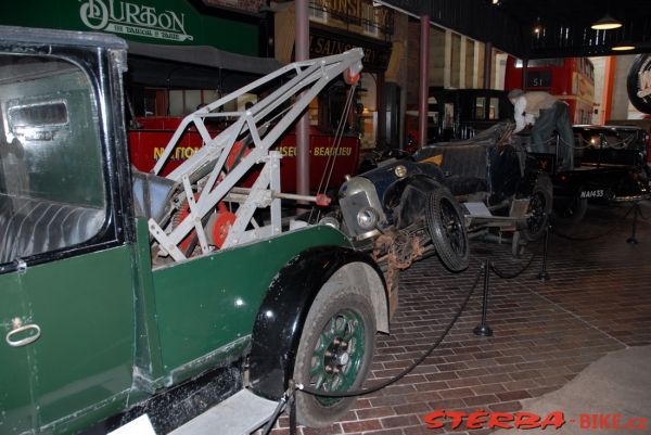 13/C National Motor Museum, Beaulieu – Anglie