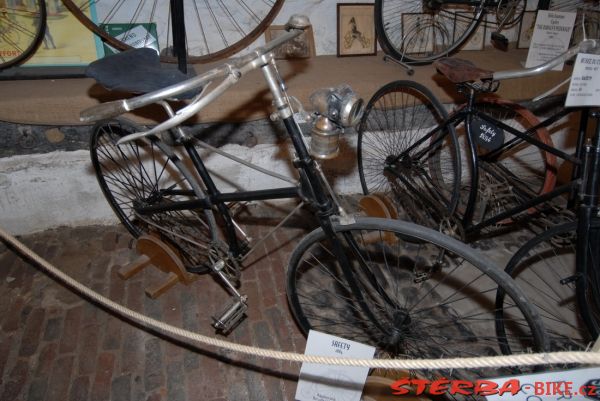 03. Cycle museum Roger Wery, Famelette castel (Huccorgne) – Belgium