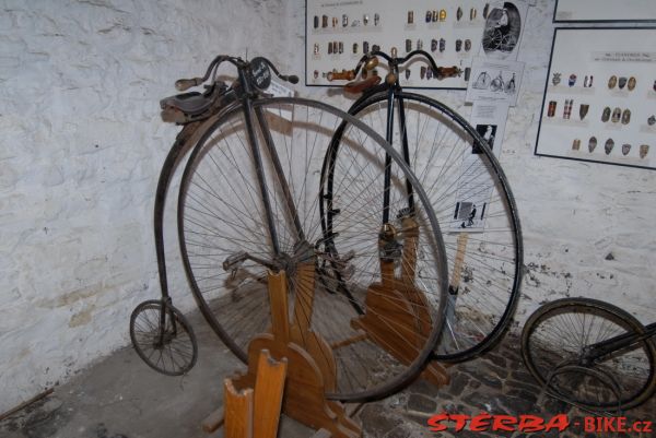 03. Cycle museum Roger Wery, Famelette castel (Huccorgne) – Belgie