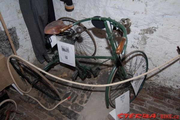 03. Cycle museum Roger Wery, Famelette castel (Huccorgne) – Belgium