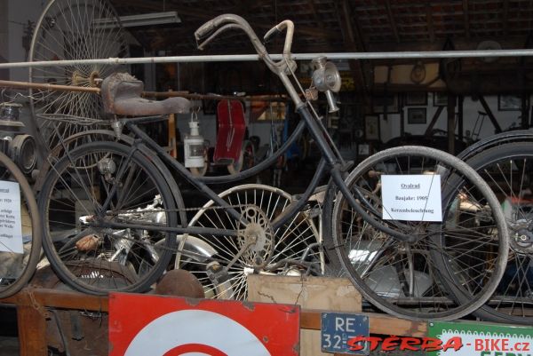 21. Fahrzeug museum MARXZELL - Německo