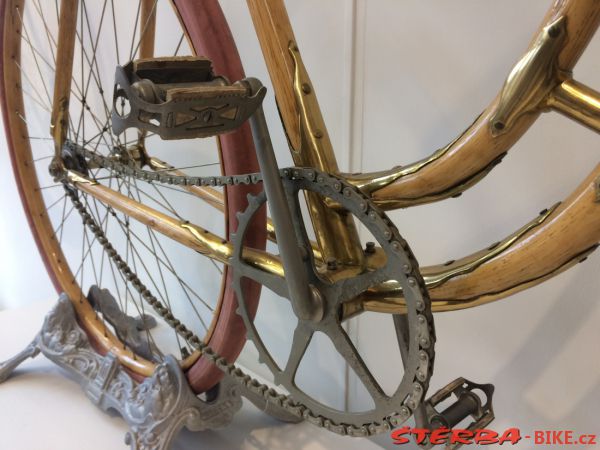 35/D. The Bicycle Museum of America - USA