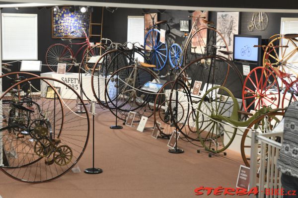 35/D. The Bicycle Museum of America - USA