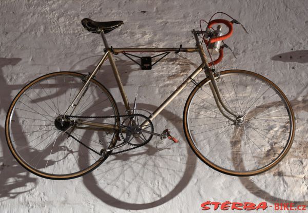 230 - BICYCLES! A Love Story