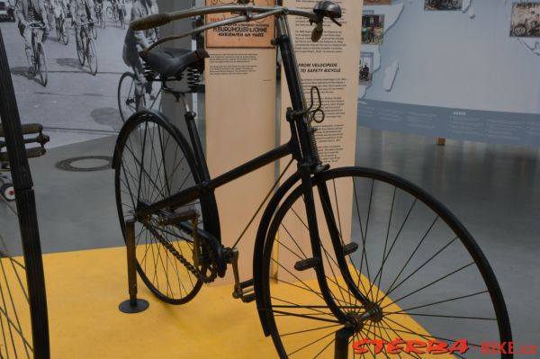 231 - Expo "200 Jahre Radfahren" 2018
