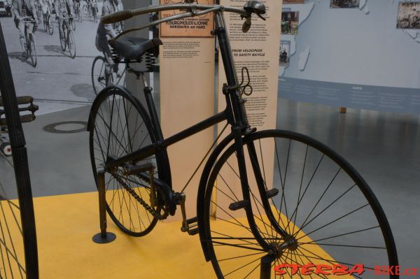 231 - Expo  "200 Jahre Radfahren" 2018