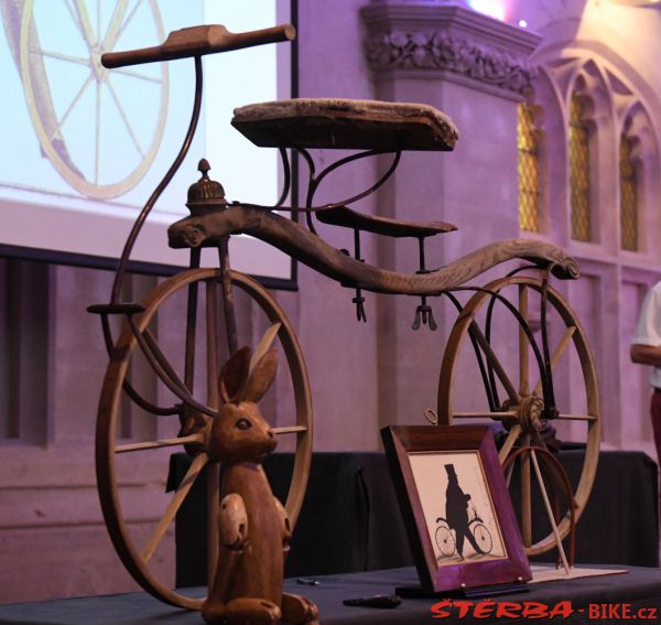 Hobby Horses, velocipedes and bikes - 29th ICHC 2018