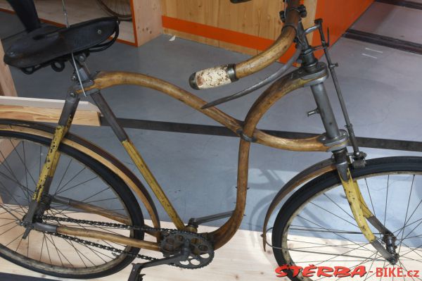 Wooden bike - Munchen