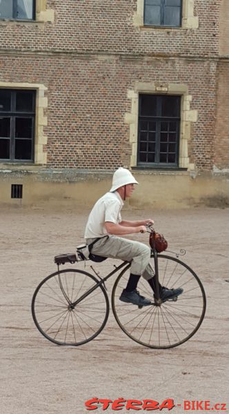 Early bicycles