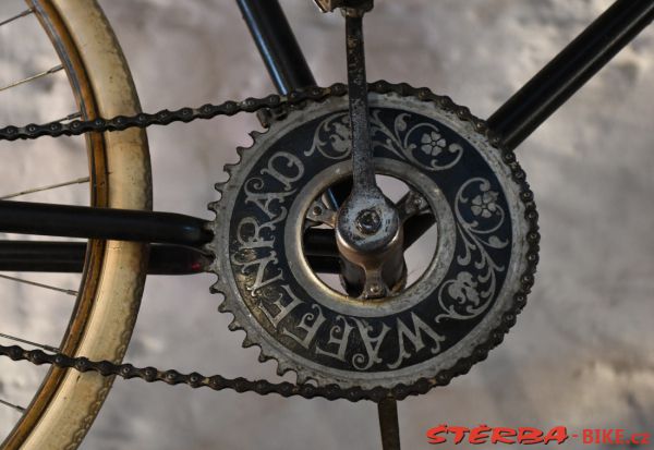 230 - BICYCLES! A Love Story
