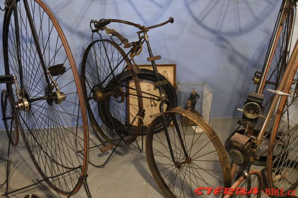 Early bicycles