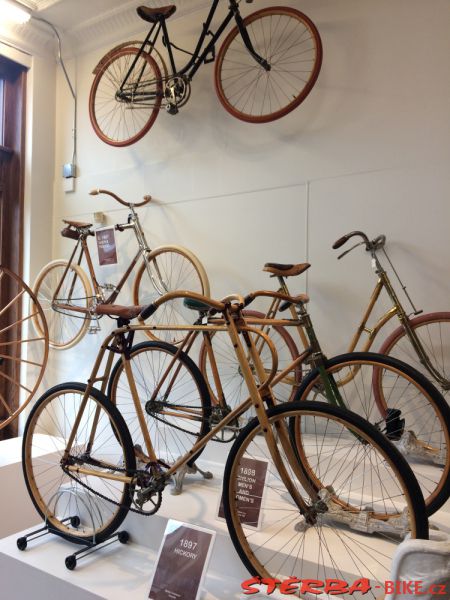 35/D. The Bicycle Museum of America - USA