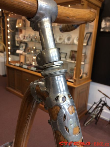 35/D. The Bicycle Museum of America - USA