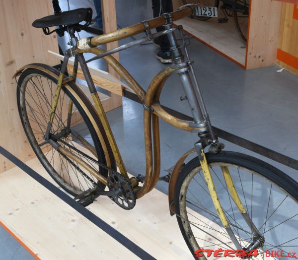 Wooden bike - Munchen