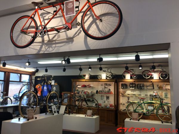 35/D. The Bicycle Museum of America - USA