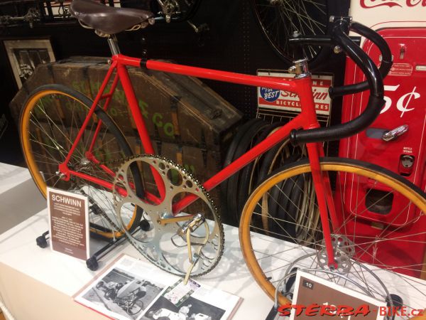 35/D. The Bicycle Museum of America - USA
