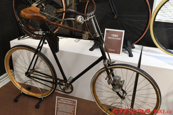 35/D. The Bicycle Museum of America - USA