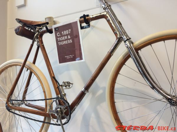 35/D. The Bicycle Museum of America - USA