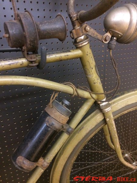 35/F. The Bicycle Museum of America - USA