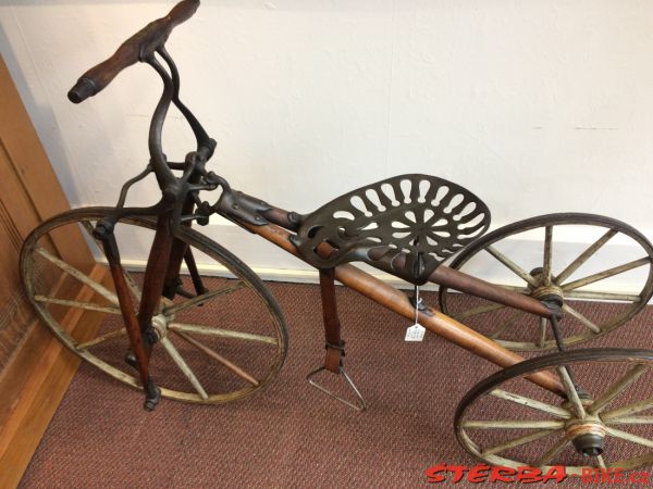 35/D. The Bicycle Museum of America - USA