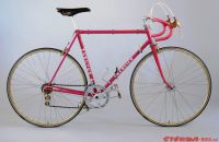 Mercier France 1975