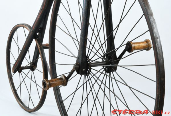 Child´s wooden High Wheel bicycle, USA – c.1885