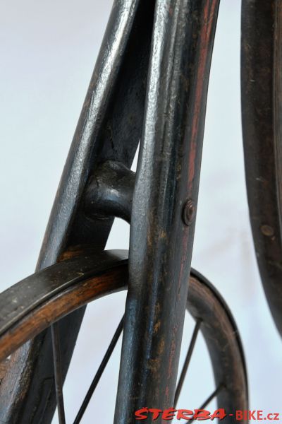 Child´s wooden High Wheel bicycle, USA – c.1885