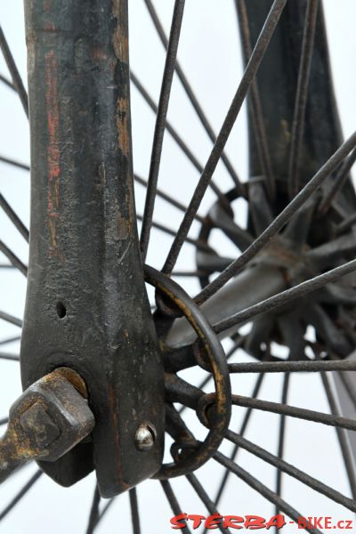 Child´s wooden High Wheel bicycle, USA – c.1885