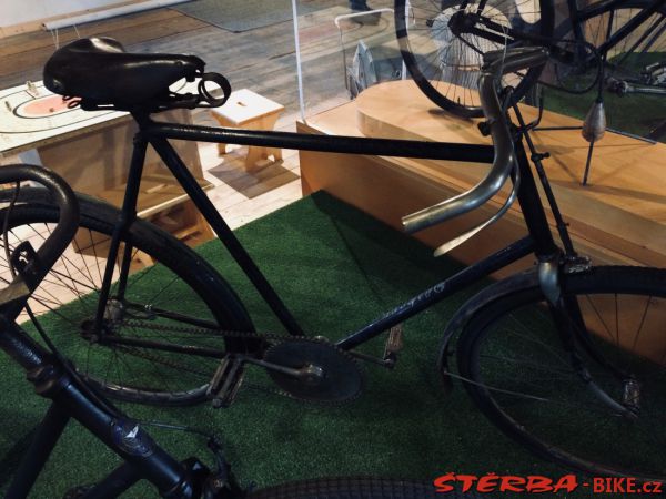 220 - Expozice historie cyklistiky 2019