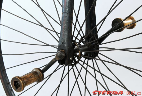 Child´s wooden High Wheel bicycle, USA – c.1885