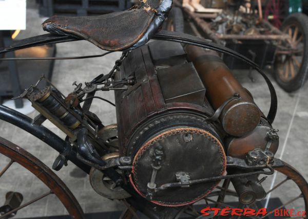 241/B - Perreaux steam velocipede