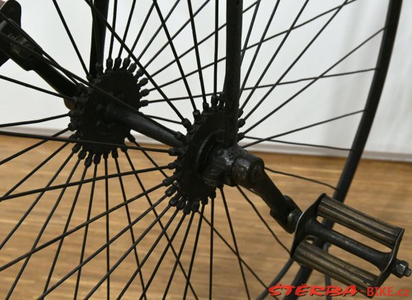 245 - High Wheels - Kolin