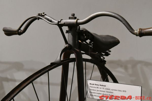 245 - Vysoká kola - Kolín