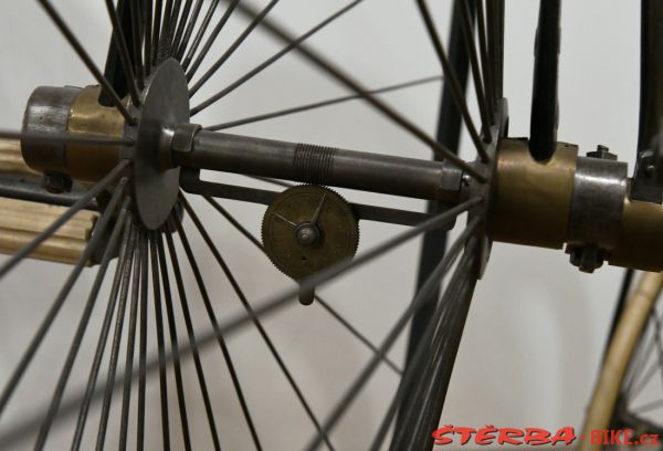 245 - Vysoká kola - Kolín