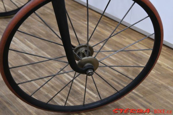 245 - Vysoká kola - Kolín