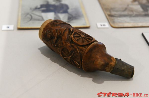 245 - Vysoká kola - Kolín